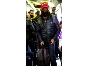 Yasağa Rağmen Tıka Basa Minibüste Pes Dedirten Görüntüler