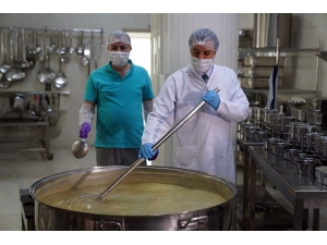 Çorlu Belediyesi Her Gün İhtiyaç Sahiplerine Ulaşıyor