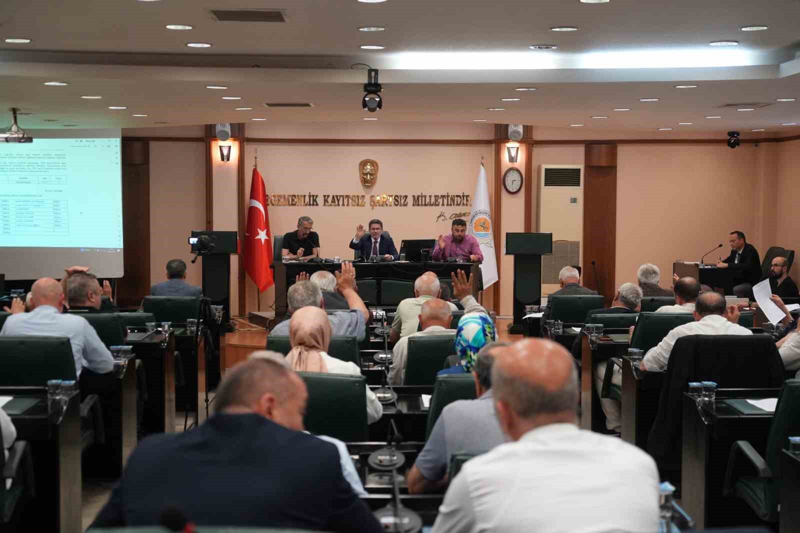 samsun-meclisi-nde-38-madde-karara-baglandi