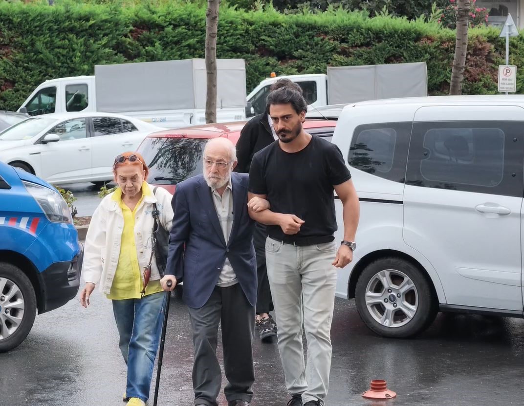 oyuncu-emin-olcay-ifade-vermek-uzere-silivri-adliye-sine-geldi