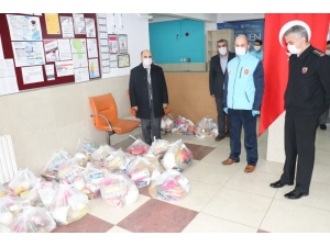 Vali Dağlı Hayır Çarşısındaki Çalışmaları İnceledi