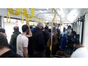 İett Otobüsündeki Yoğunluk Pes Dedirtti