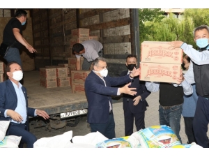 Ahmet Yesevi Üniversitesinden Türkistan’ın Maktaaral Köylerine Yardım