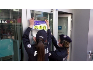 Nazilli Polisi Sosyal Mesafeye Dikkat Çekti