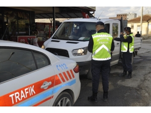 Jandarma Trafik Ekiplerinden "Trafik Haftası" Uygulaması