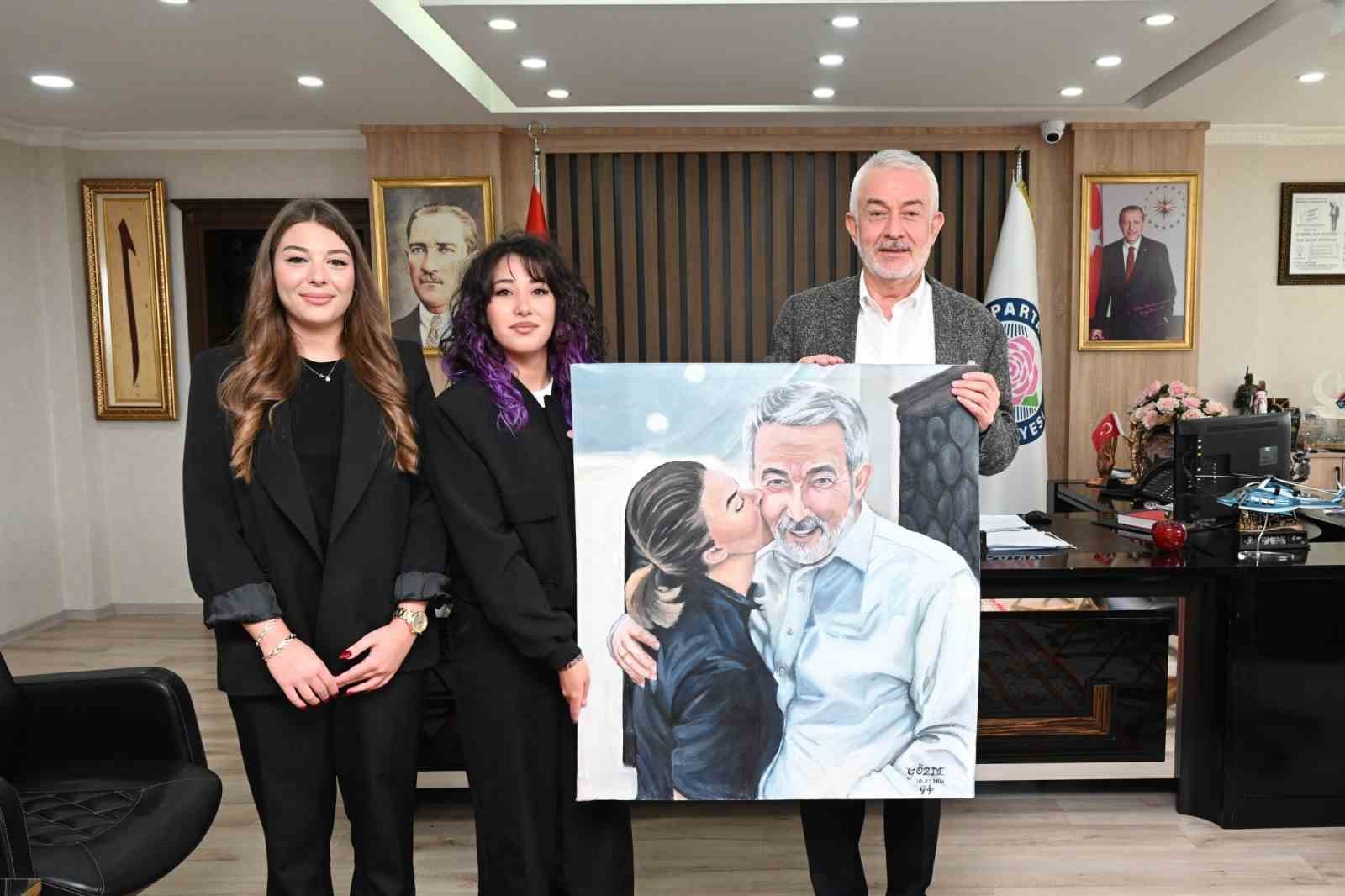 lise-ogrencisi-gozde-den-baskan-basdegirmen-i-duygulandiran-tablo