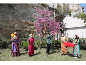 Hıdırellez’de Korona Virüsün Sona Ermesini Dilediler