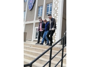 5 Yıldır Firari Olan Cinayet Zanlısı Saklandığı Evde Yakalandı