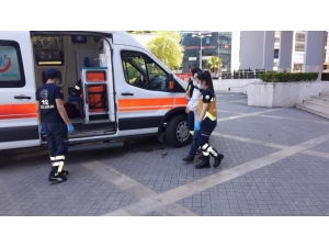 Fenalaşan Kadının İmdadına Sağlık Ekipleri Yetişti