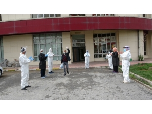 Muş’ta İlk Defa Plazma Tedavisi Uygulanan Hasta Taburcu Oldu