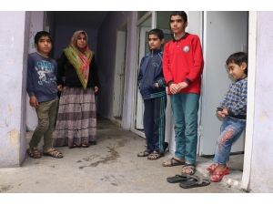 Yoksulluktan Çocuklarını Yurda Verecekler