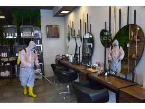 Başkan Yavaş’tan Berber Ve Kuaförlere Hijyen Desteği