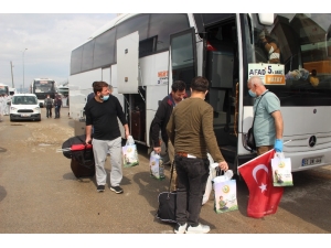 Karantinadakilere Davullu Zurnalı Uğurlama