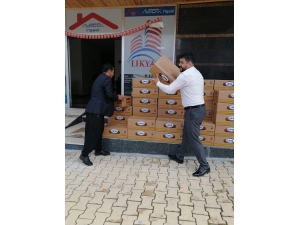 İş İnsanından Köylülere Ramazan Yardımı