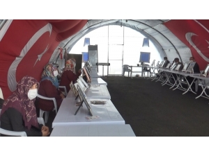 Evlat Nöbetindeki Acılı Baba: "Hdp’ye Oy Vererek Kendi Evimizi Kendimiz Yıktık"