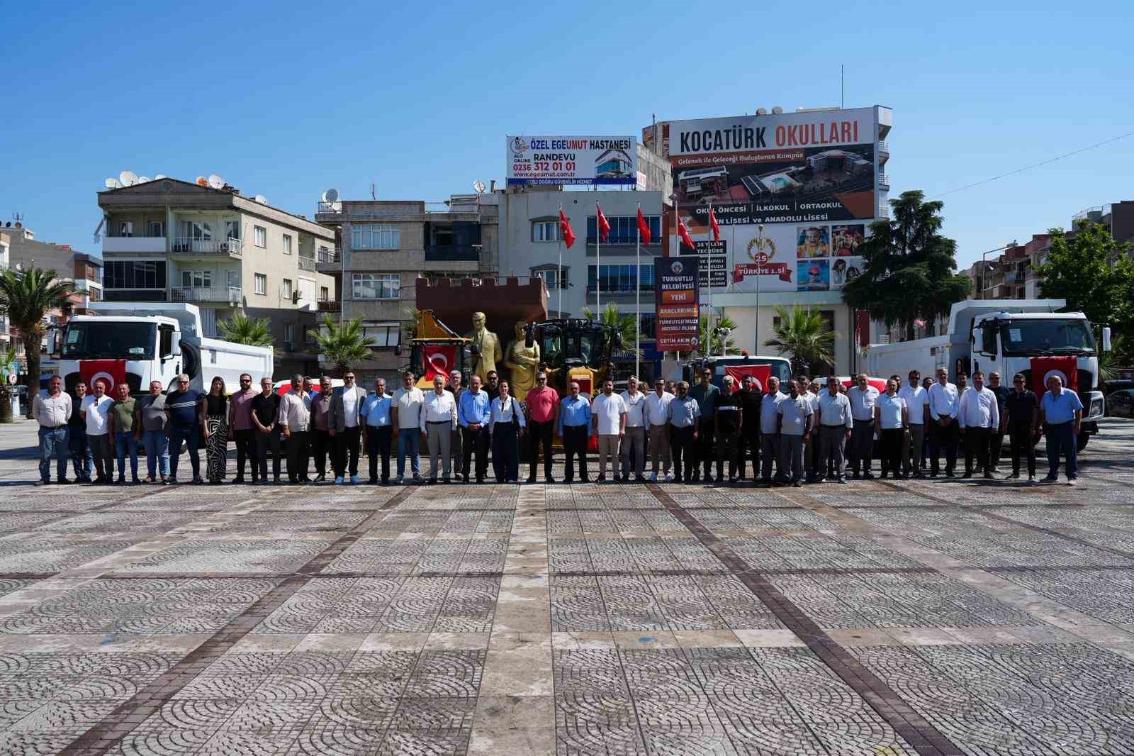 turgutlu-belediyesinin-arac-filosu-guclendi