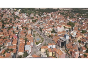 Dursunbey’de Ana Cadde Ve Sokaklar Trafiğe Kapatıldı