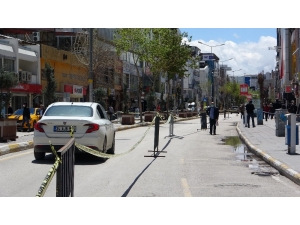 Van’ın İşlek Caddeleri Yeniden Trafiğe Açıldı