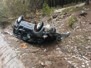 Sarıkamış’ta Takla Atan Aracın Sürücüsü Kazayı Yara Almadan Atlattı