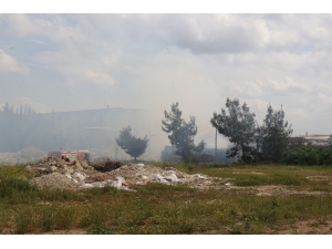 Adana’da Kağıt Fabrikasında Yangın