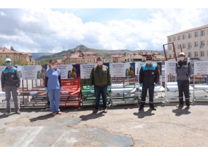 Ürgüp’te Sokak Hayvanları İçin Beslenme Odakları Oluşturuldu