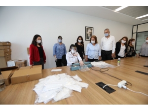 Mezitli Belediyesi Kriz Merkezi Çalışmalarını Sürdürüyor