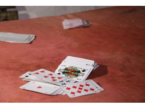 Kahramanmaraş’ta Kumarbazlara Gece Baskını