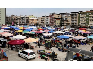 Efeler’de Pazar Yerlerinin Günleri Değişti