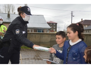 Eleşkirt Emniyetinden Çocukları Sevindiren Ziyaret