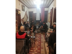 Korona Da Neymiş...salgına Rağmen Nargile Partisine Polis Baskını