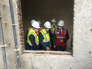 Koronavirüsle Mücadele Veren Cerrahpaşa Tıp Fakültesi Hastanesi Yerinde Dönüşüyor