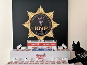 Suçüstü Yakalanan 4 Uyuşturucu Zanlısı Tutuklandı