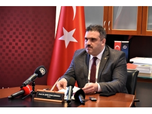 Anadolu Üniversite Rektörü Çomaklı İstifa Etti