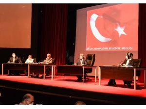 Adana Büyükşehir Belediye Meclisi Olağanüstü Toplandı