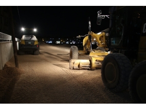 Ahmet Yesevi’de Yol Yapımı Sürüyor