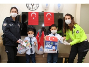 Polis, Trafik Haftası’nda Evde Kalan Çocukları Unutmadı