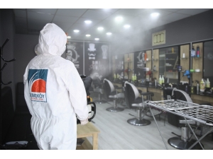 Çekmeköy’de Açılışa Hazırlanan Kuaförler Dezenfekte Edildi