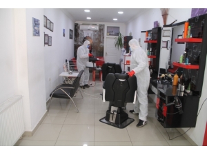 Amasya’da Berber, Kuaför Ve Güzellik Merkezleri Dezenfekte Edildi