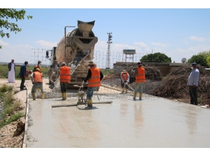 Kırsal Mahallelerde Beton Yol Yapıldı