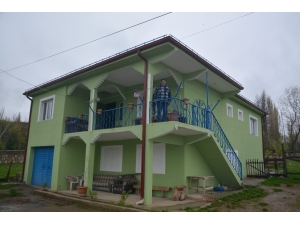 Jandarma Sandı, Kendi Elleriyle Teslim Etti