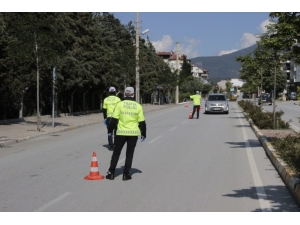 Denizli’de Sürücü Ve Yolculara Yönelik ’Korona Denetimi’