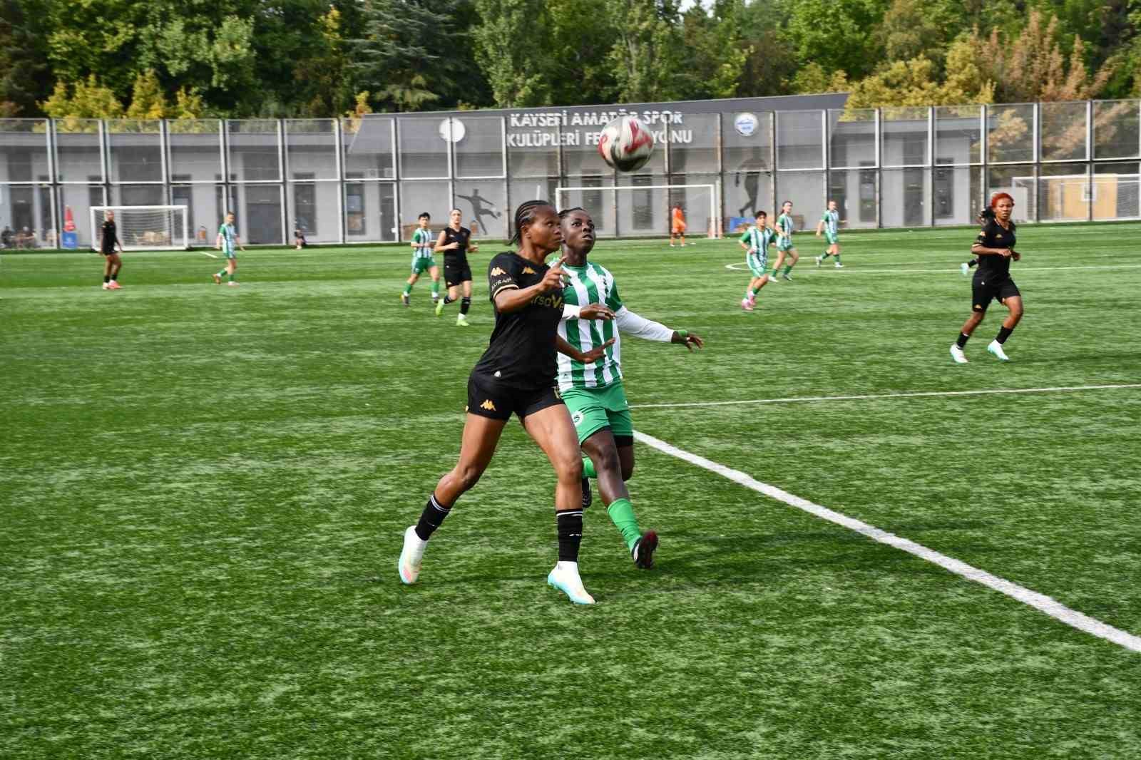 kayseri-kadin-fk-evinde-farkli-kazandi