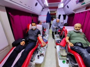 Öğretmenler Bu Sefer Kan Bağışı İçin Harekete Geçti