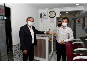 Berber Ve Kuaförlere Yüz Koruyucu Maske