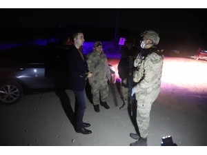 Kaymakam Kırçuval’dan Gece Yol Kontrol Denetimi