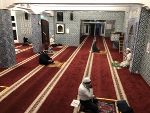 Hamburg Merkez Cami’de 6 Hafta Sonra İlk Namaz