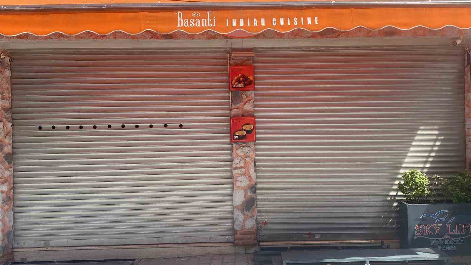 muhurlu-bos-dukkandan-yayilan-kotu-koku-ekipleri-harekete-gecirdi