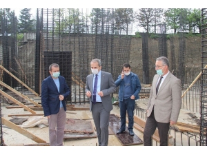 Kaymakam Pişkin Okul İnşaatlarında İncelemelerde Bulundu