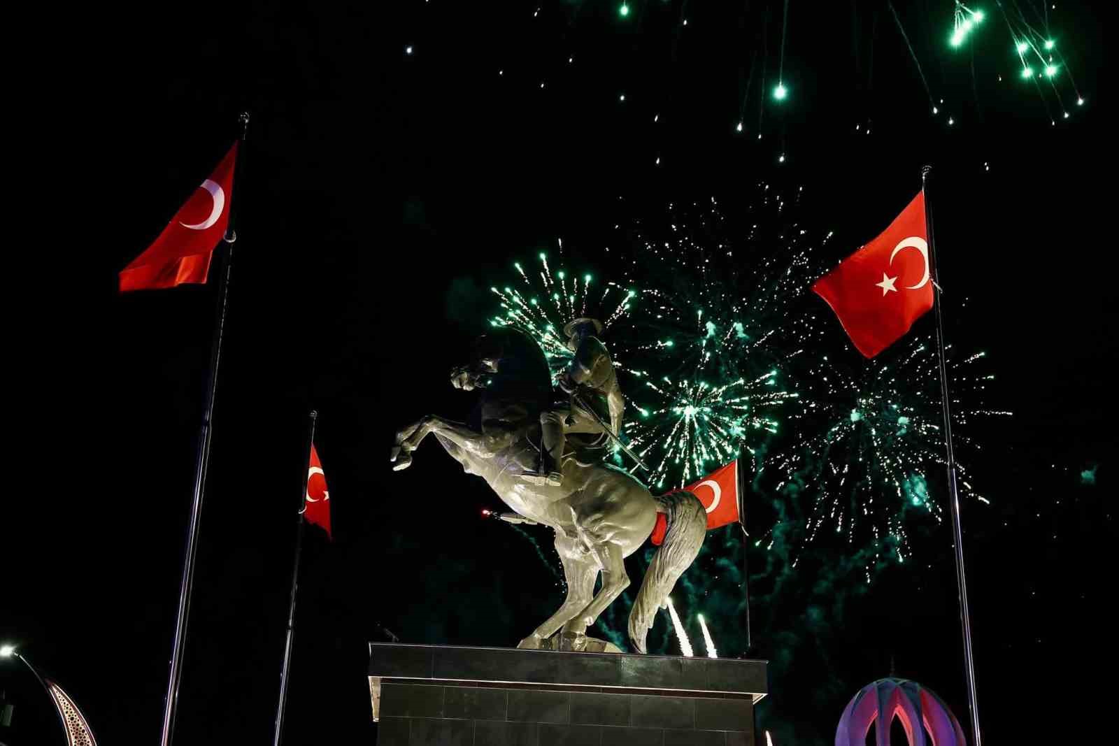 nigde-de-30-agustos-un-104-yilinda-fener-alayi