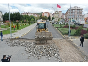 Şifa Meydanı Ve Devlet Hastanesi Çevresinde Altyapı Çalışmaları Başladı